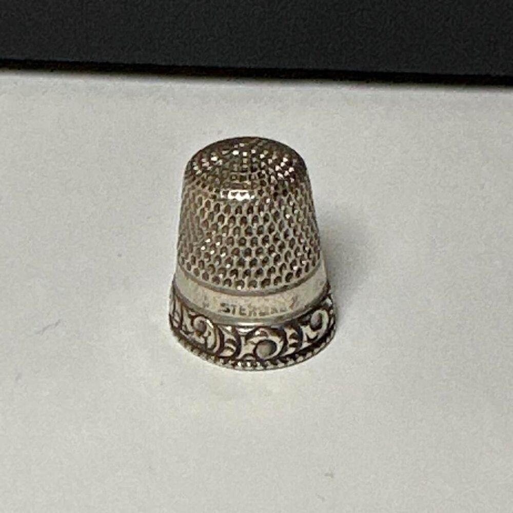 Antique Sterling Silver Thimble